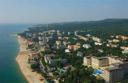 阳光海岸公寓式酒店 阳光海滩