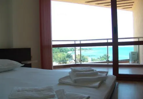 Sunny Bay Lejlighedshotel