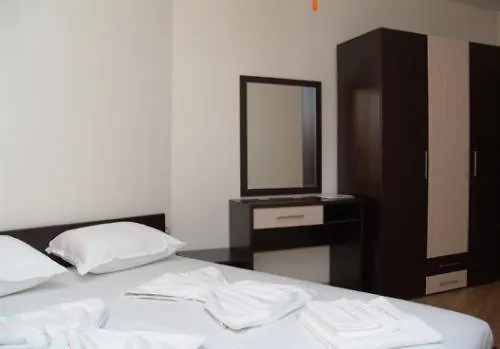 Lejlighedshotel Sunny Bay 3*