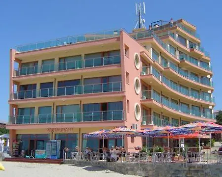 Sunny Bay Апарт-отель 3*