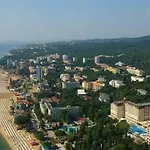 阳光海岸公寓式酒店 阳光海滩